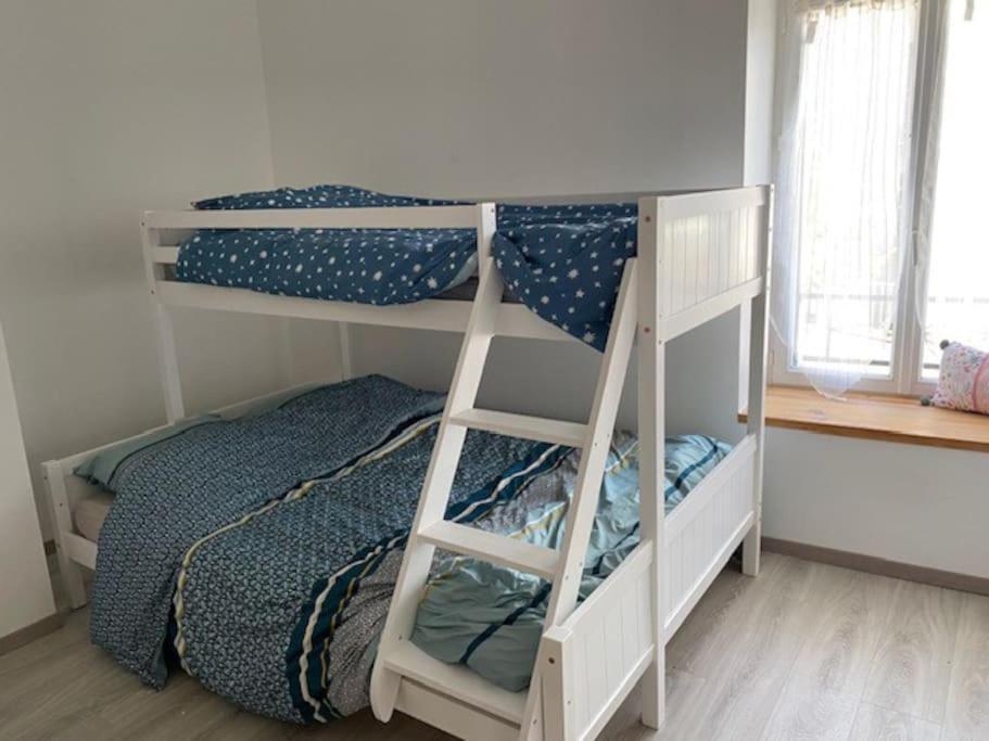 Maison De Ville Tres Calme Sées Екстериор снимка